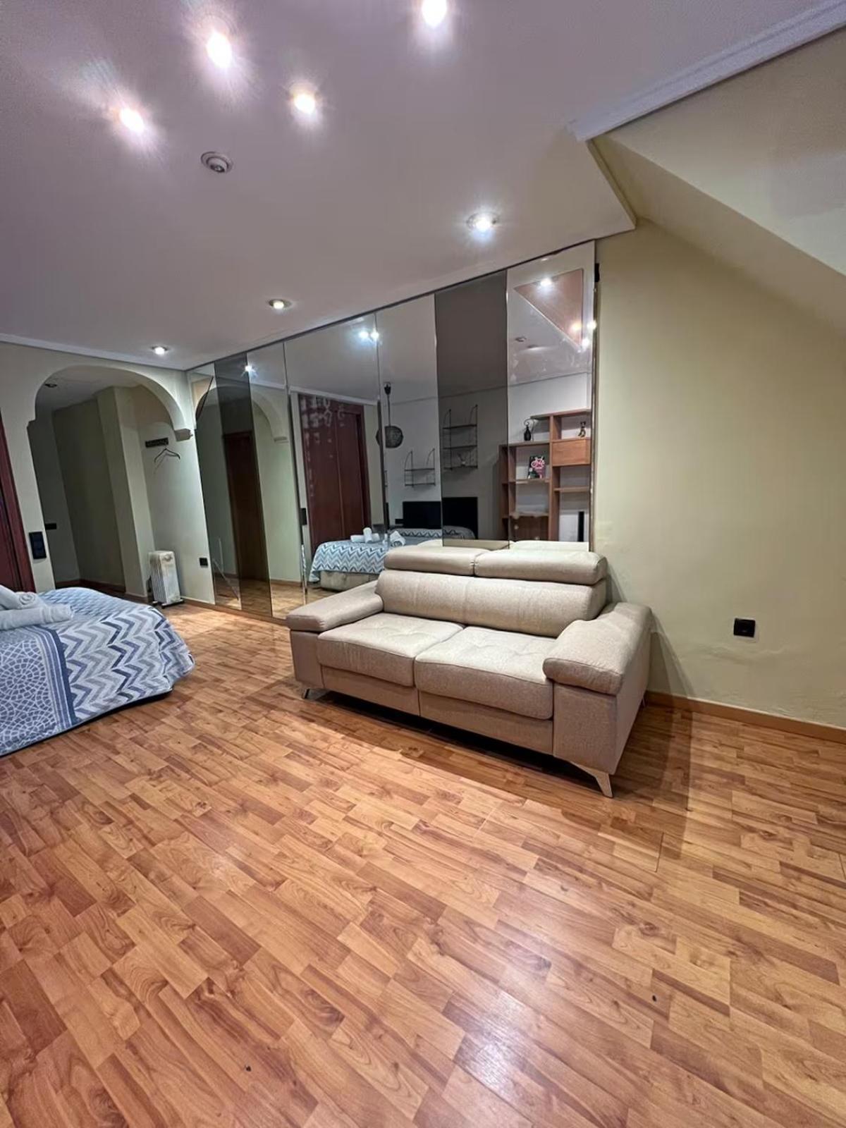 ולנסיה Estudio Para Parejas Con Wifi En La Playa מראה חיצוני תמונה